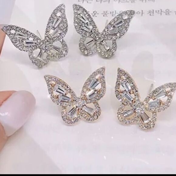 Stunning Diamond Butterfly Statement Earrings - Picture 8 of 8